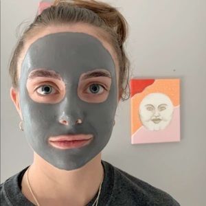 Meet your Posher, Ara